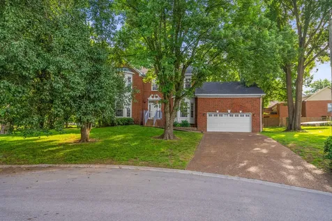 305 Cherokee Trail Goodlettsville TN 37072