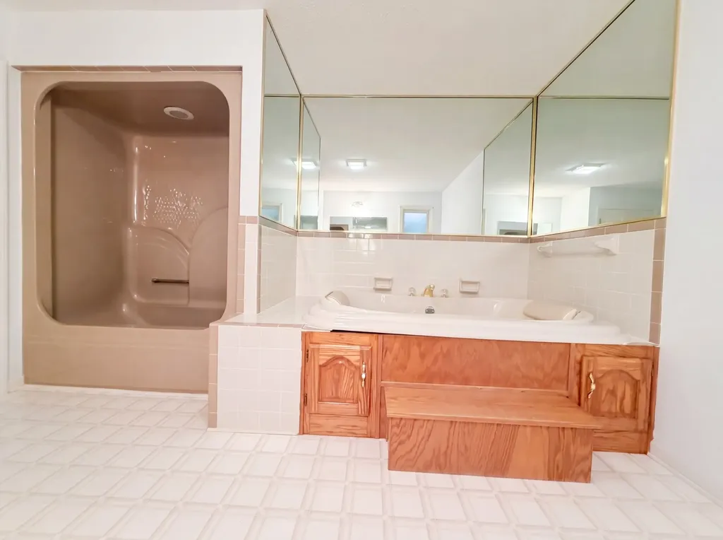 8663 Dog Branch Road Mount Pleasant TN 38474