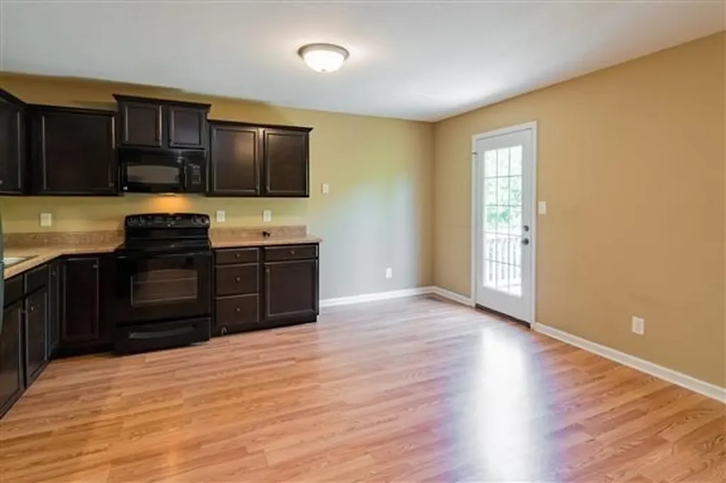 1721 Thistlewood Drive Clarksville TN 37042