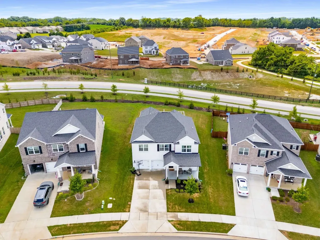 807 Cawthorn Lane Mount Juliet TN 37122