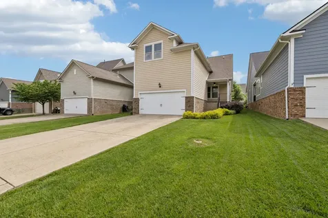 2764 Americus Drive Thompsons Station TN 37179
