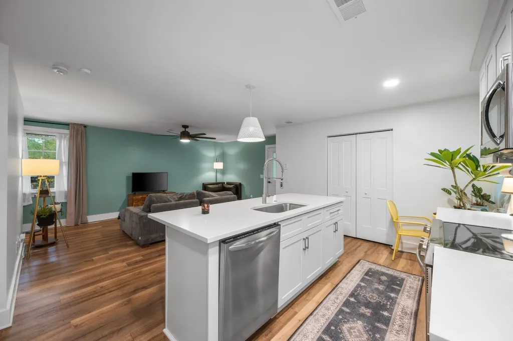 814 Wilson Pike Brentwood TN 37027
