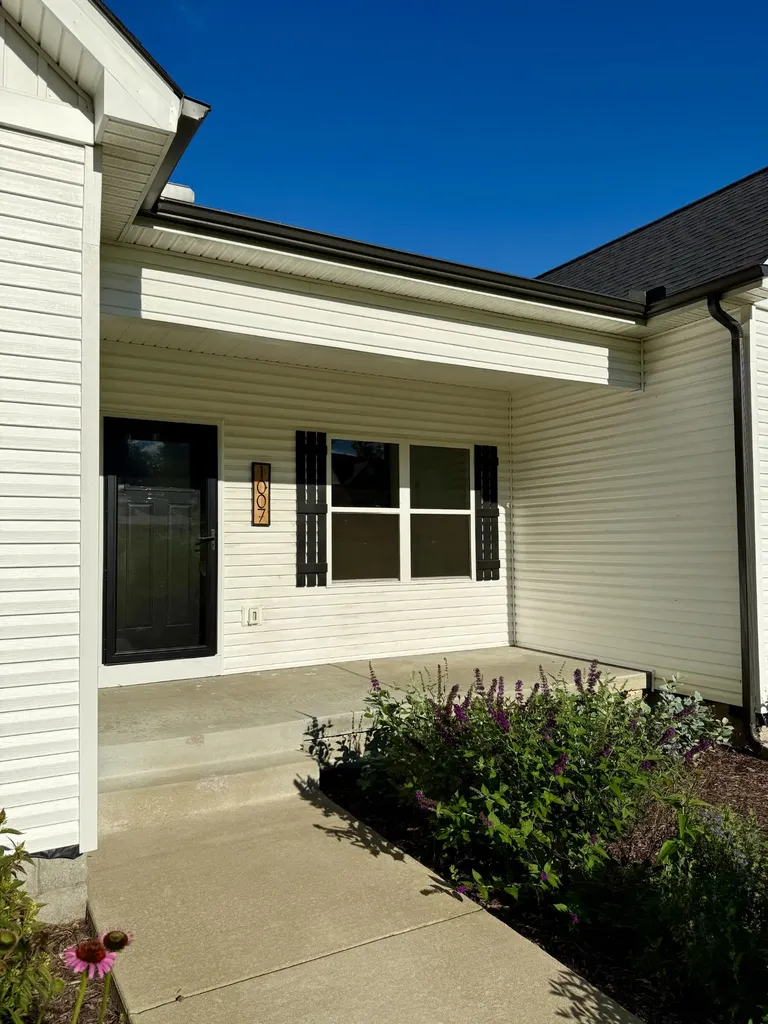 1007 Edgewood Drive Dickson TN 37055