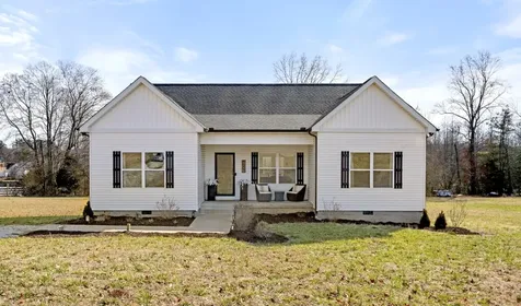 1007 Edgewood Drive Dickson TN 37055