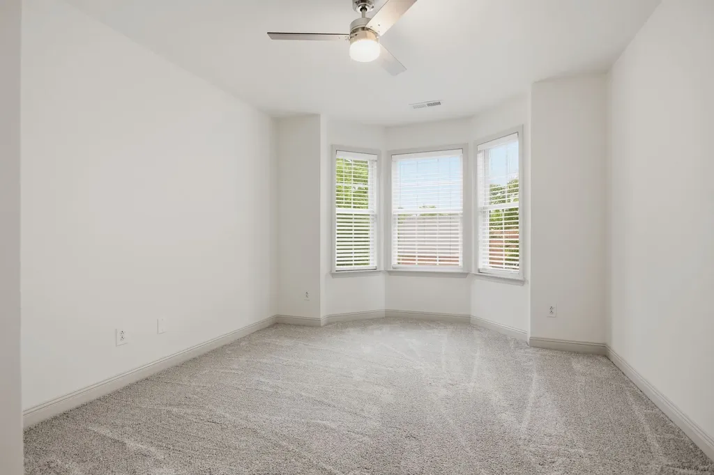 100 Alderwood Drive Columbia TN 38401