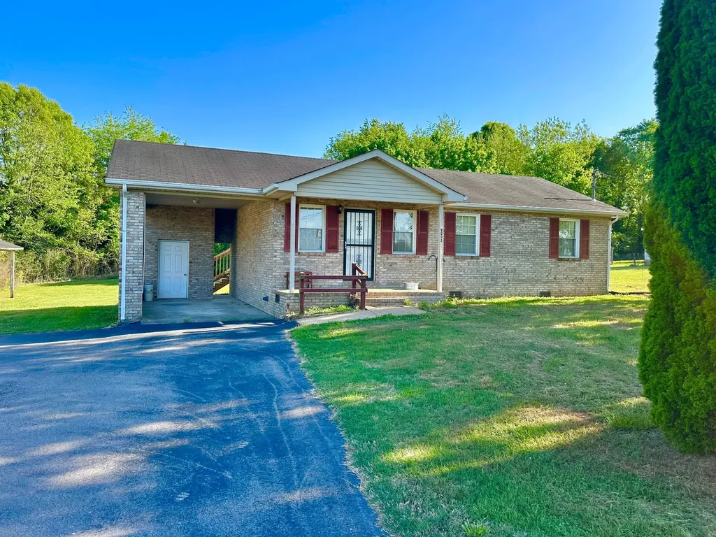 2005 Highway 40 Lewisburg TN 37091