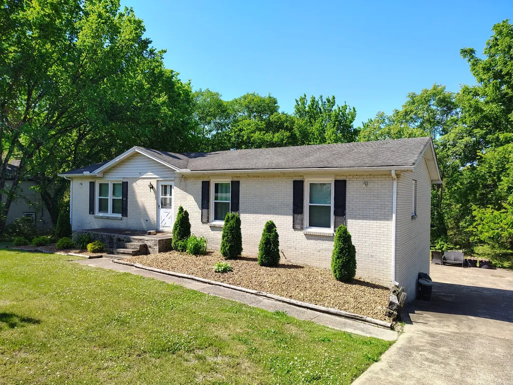 109 Long Rifle Road Smyrna TN 37167