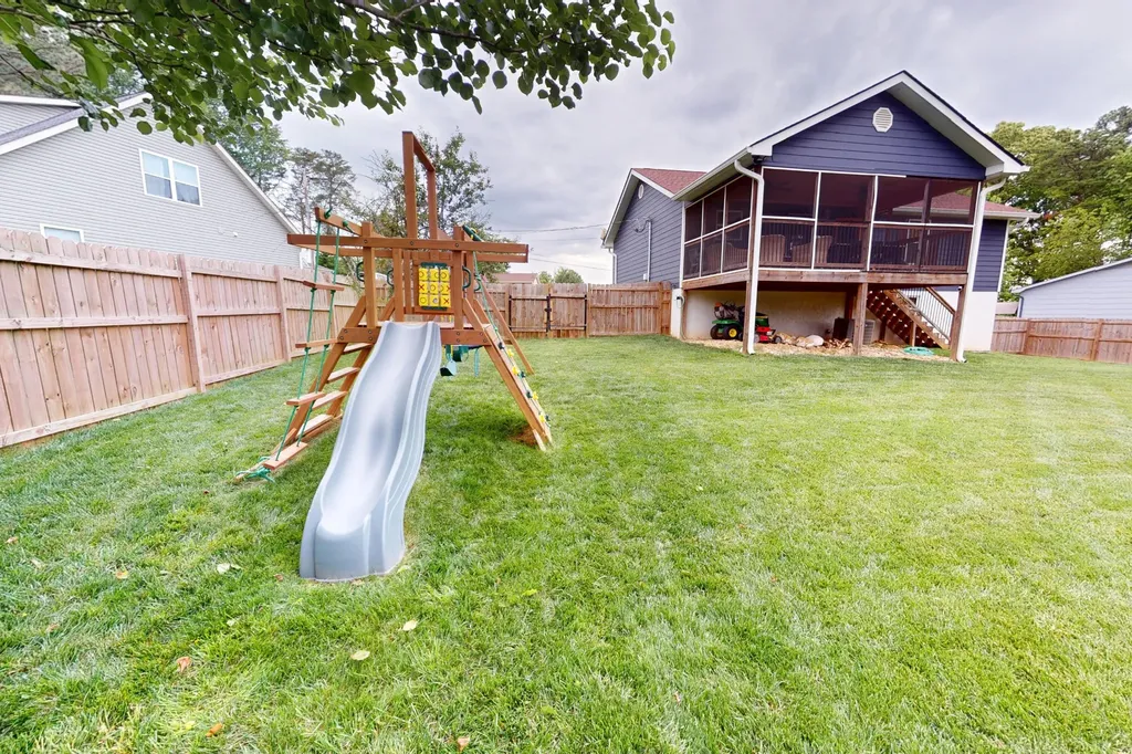 131 Dorset Lane, SE Cleveland TN 37323