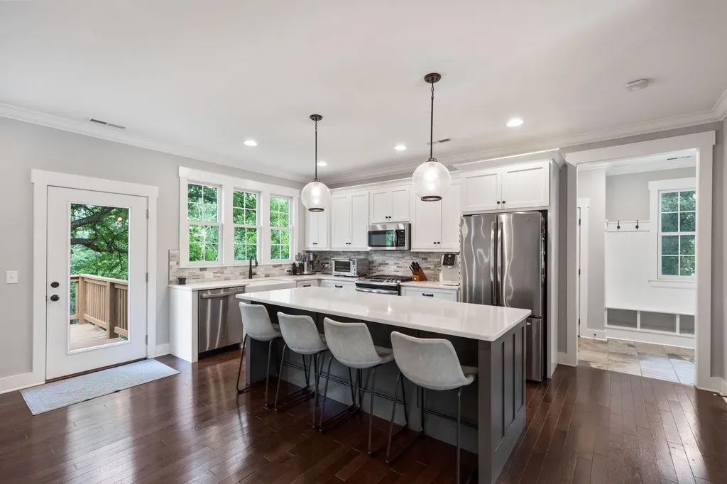 6296 Fairview Road Hixson TN 37343