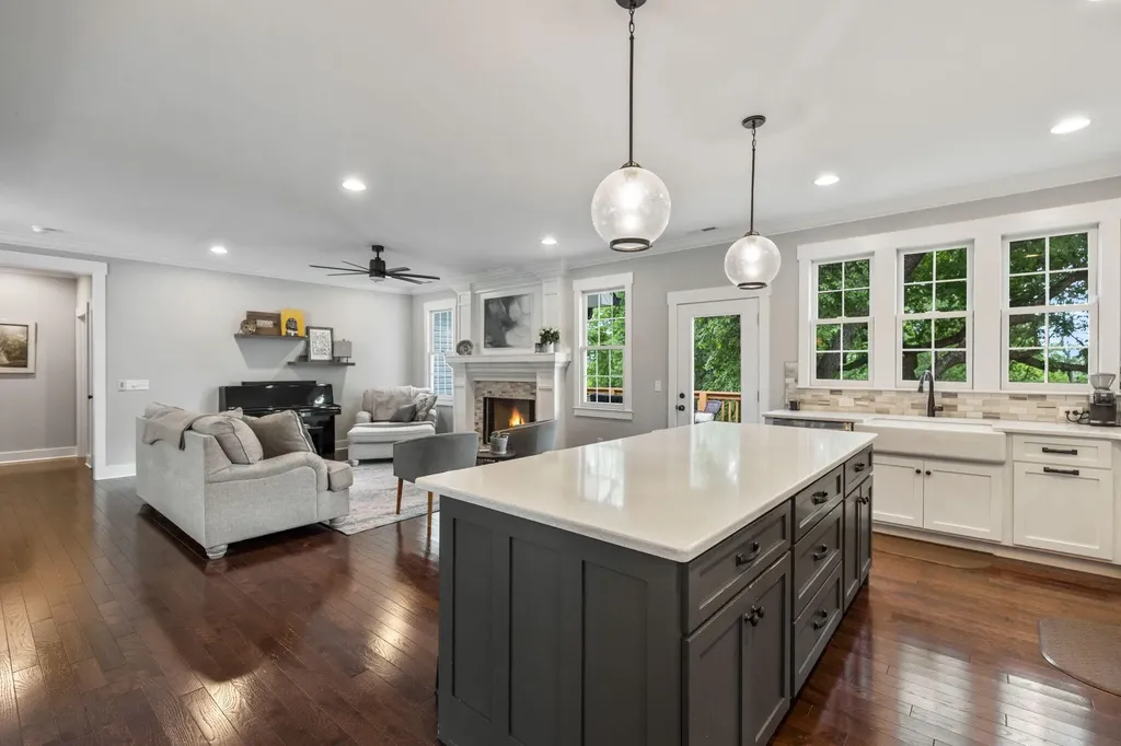 6296 Fairview Road Hixson TN 37343