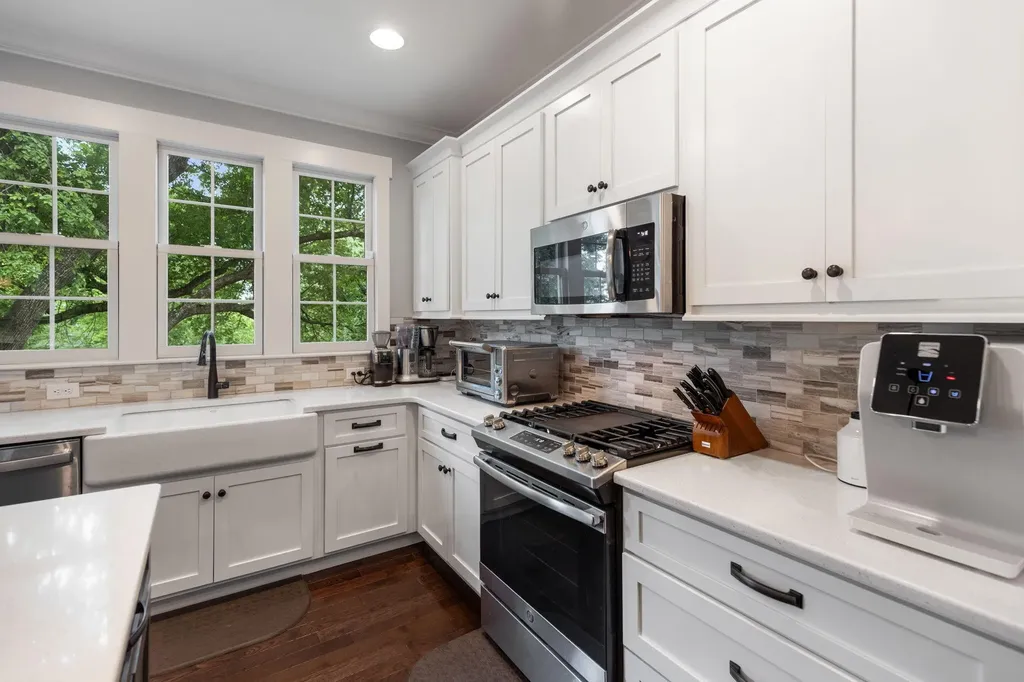 6296 Fairview Road Hixson TN 37343