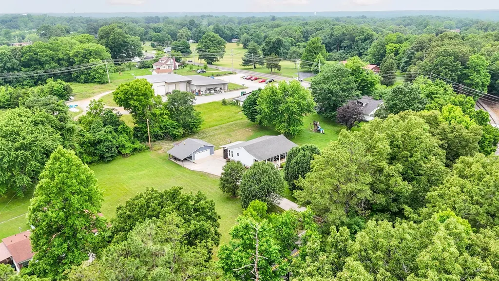 102 Printwood Drive Dickson TN 37055