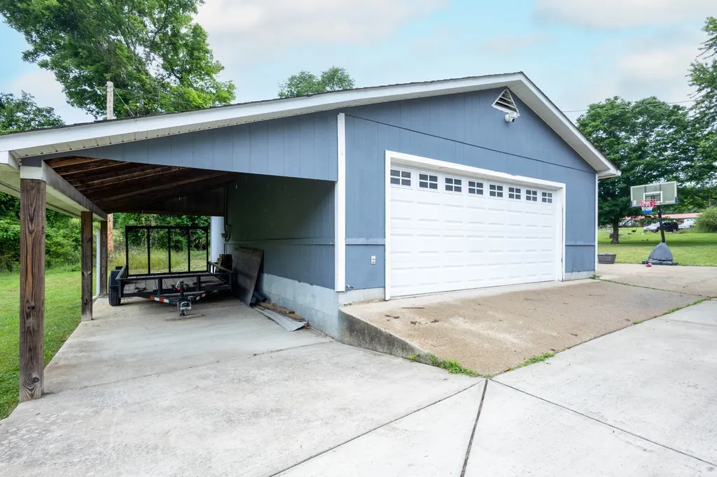 102 Printwood Drive Dickson TN 37055