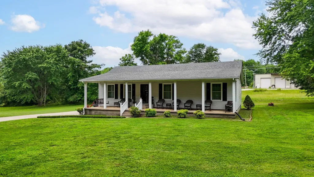 102 Printwood Drive Dickson TN 37055