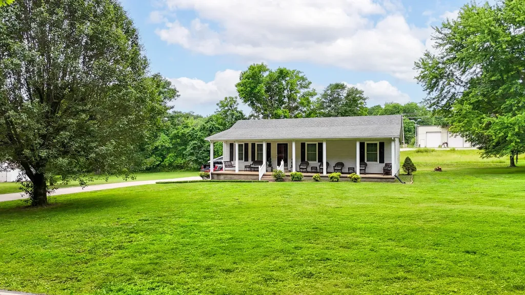 102 Printwood Drive Dickson TN 37055