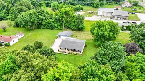 102 Printwood Drive Dickson TN 37055