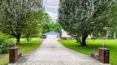 102 Printwood Drive Dickson TN 37055