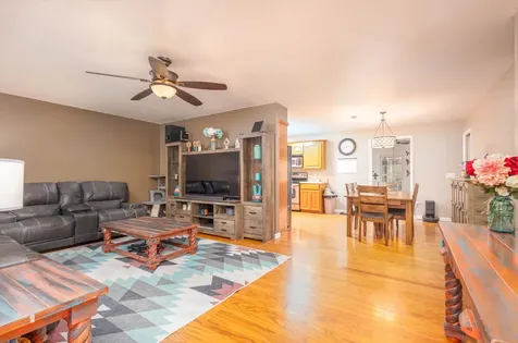 102 Printwood Drive Dickson TN 37055