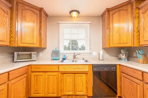 102 Printwood Drive Dickson TN 37055