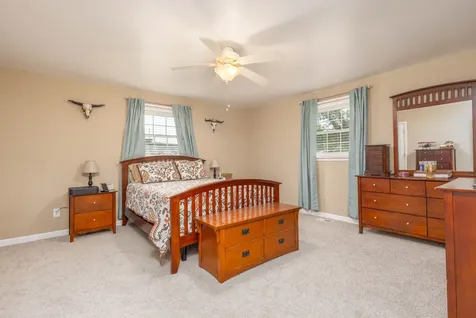 102 Printwood Drive Dickson TN 37055