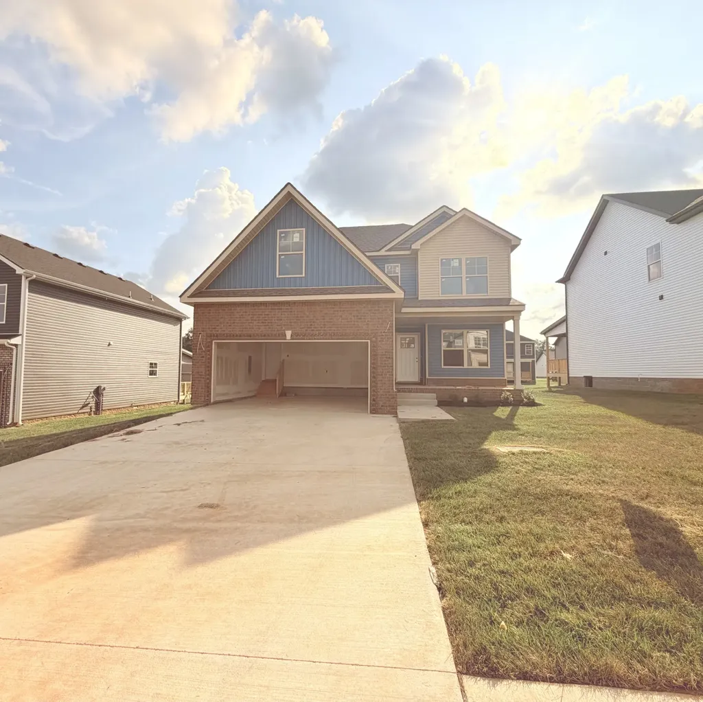361 Cardinal Creek 270 Ardell Drive Clarksville TN 37040