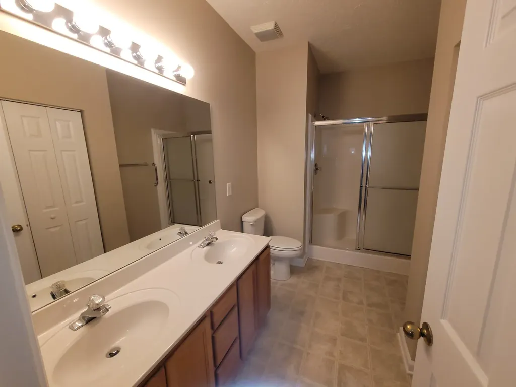 219 Wyndom Court Goodlettsville TN 37072