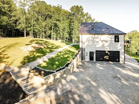 1058 Paiute Trail Pegram TN 37143