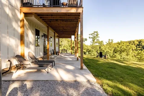1058 Paiute Trail Pegram TN 37143