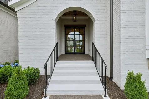7284 Ruzek Court Fairview TN 37062