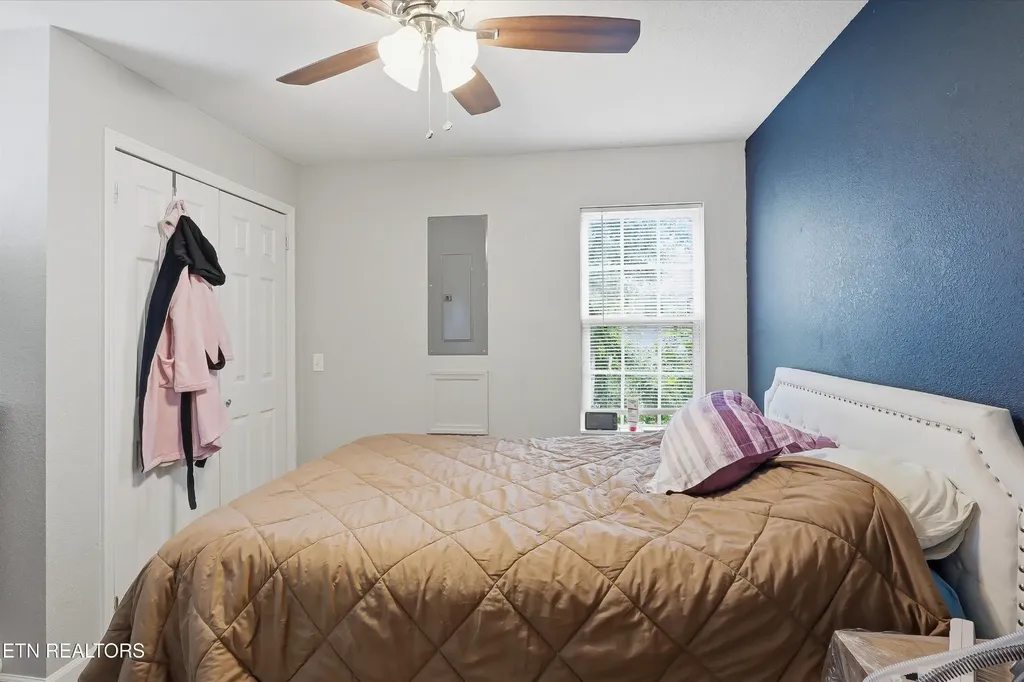 1001 Vivian Avenue Rocky Top TN 37769