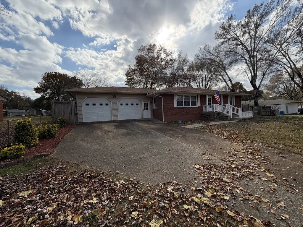 204 Park Lane Clarksville TN 37042