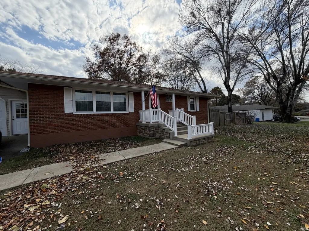 204 Park Lane Clarksville TN 37042