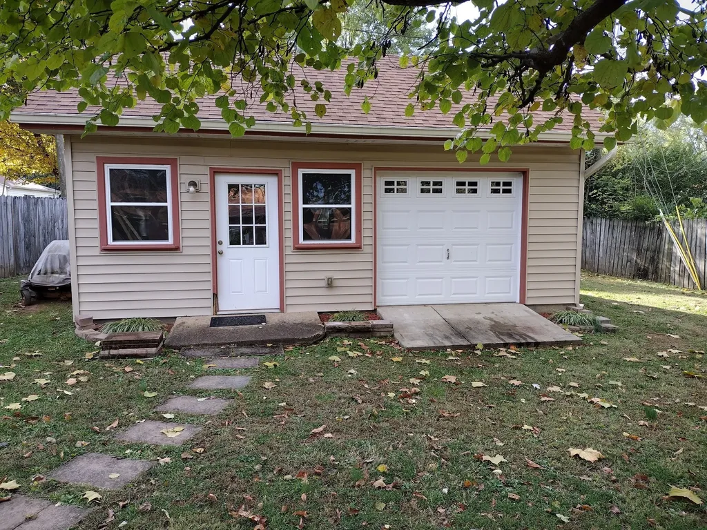 204 Park Lane Clarksville TN 37042