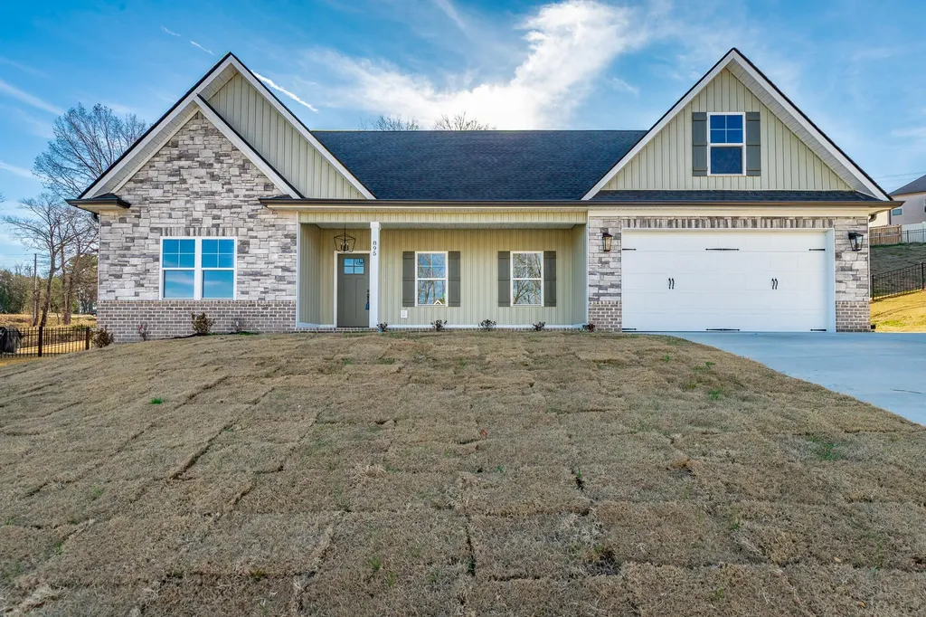 859 Live Oak Road Ringgold GA 30736