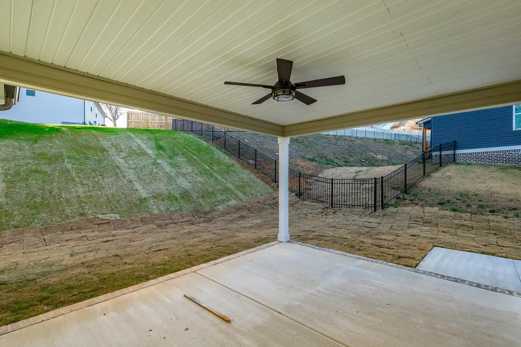 859 Live Oak Road Ringgold GA 30736