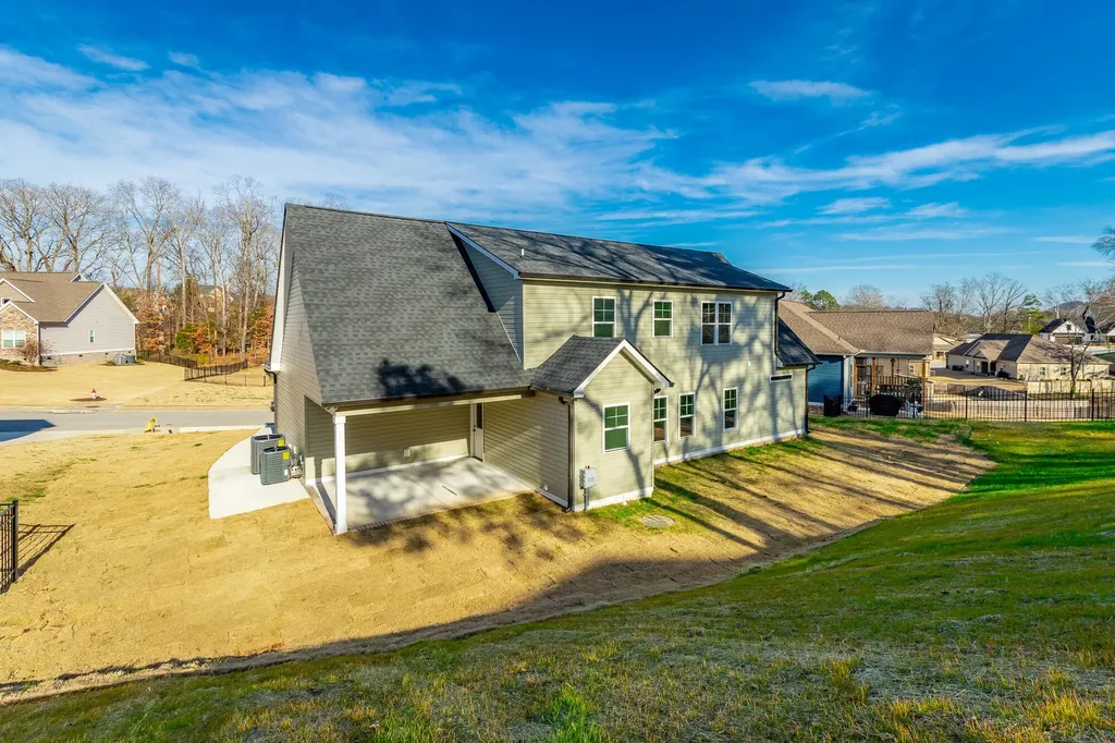 859 Live Oak Road Ringgold GA 30736