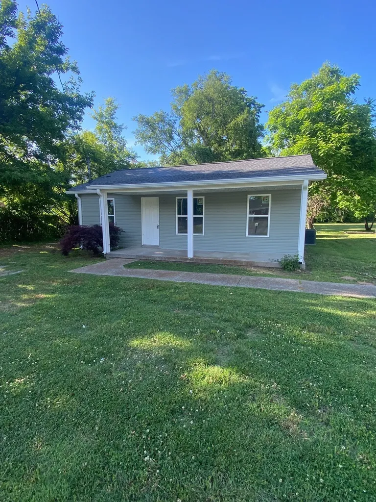 214 W Lokey Avenue Murfreesboro TN 37130