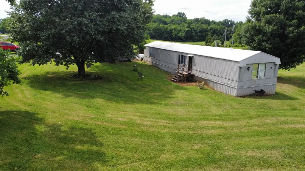 2418 Ben Green Road Lebanon TN 37090
