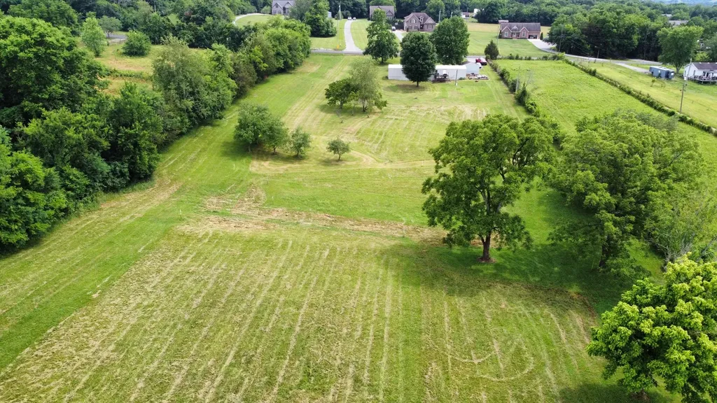 2418 Ben Green Road Lebanon TN 37090