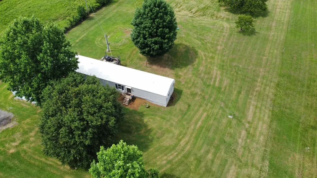 2418 Ben Green Road Lebanon TN 37090