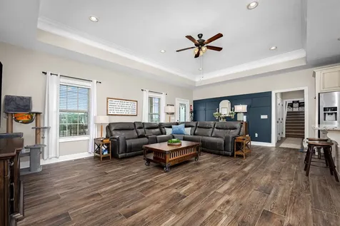 25 Bridle Path Lane Hartsville TN 37074