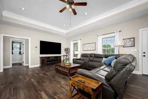 25 Bridle Path Lane Hartsville TN 37074