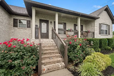 25 Bridle Path Lane Hartsville TN 37074