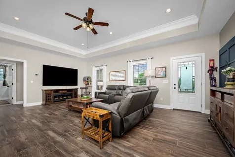 25 Bridle Path Lane Hartsville TN 37074