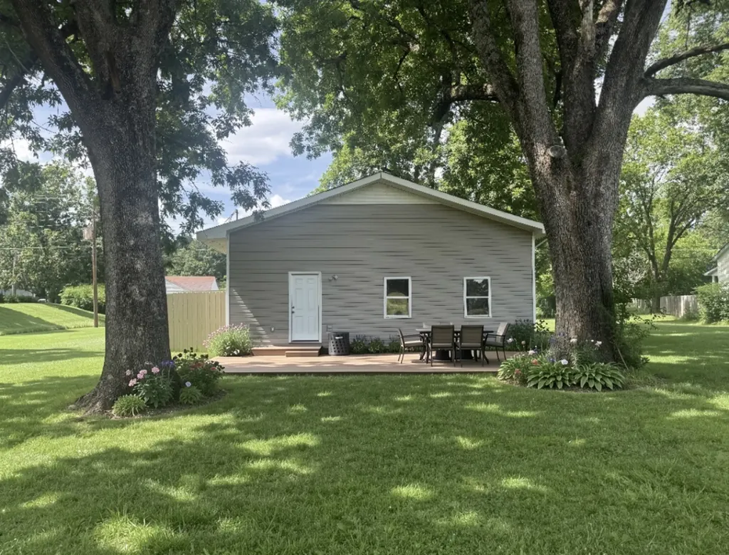8605 Old State Route 1 New Johnsonville TN 37134