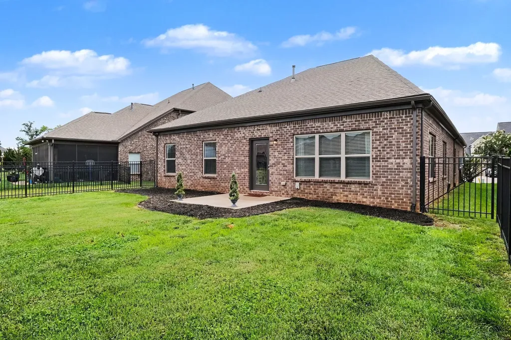 4627 Maryweather Lane Murfreesboro TN 37128