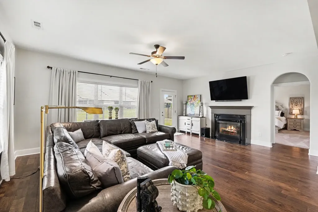 4627 Maryweather Lane Murfreesboro TN 37128