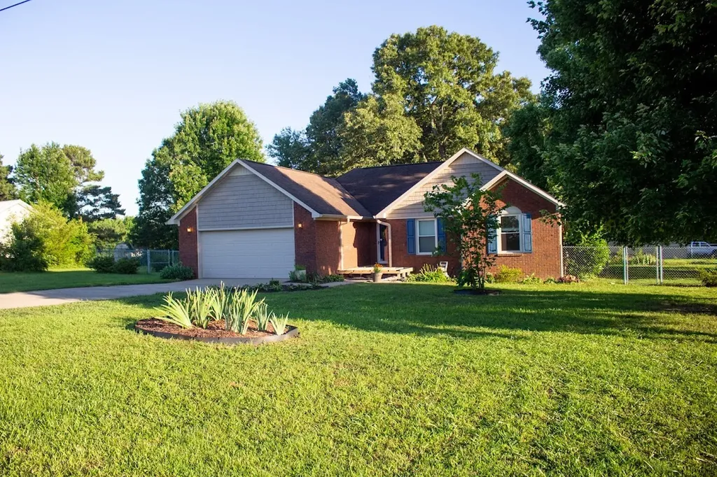 4019 Belle Orchard Drive Fayetteville TN 37334