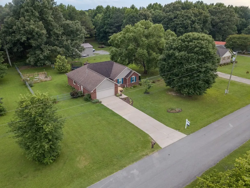 4019 Belle Orchard Drive Fayetteville TN 37334