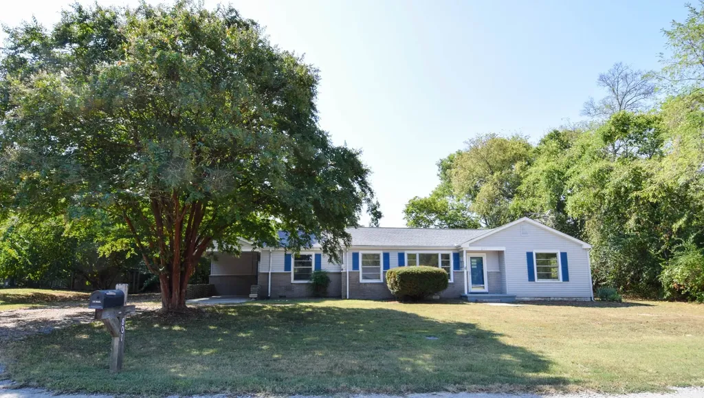 801 Hart Street Gallatin TN 37066
